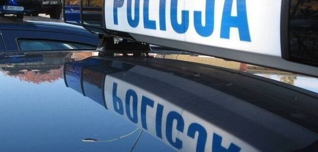 Przystawił dwa noże do szyi i zjadł napadniętemu jogurt