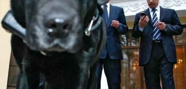 Putin testuje nawigację satelitarną na swoim psie