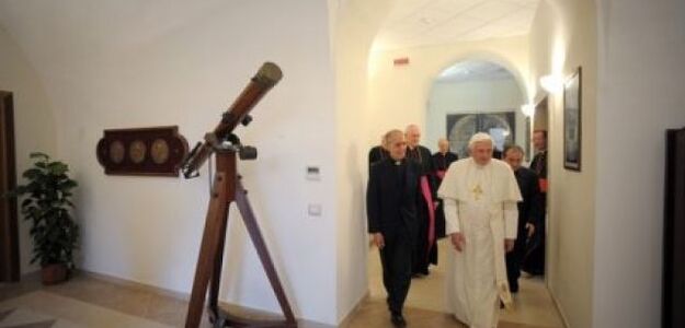 Watykan szuka kosmitów. Bo co, jeśli istnieją?