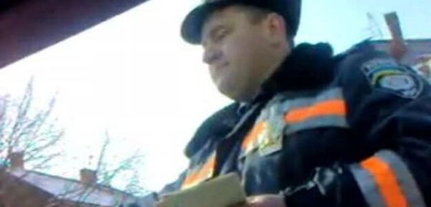 Rosjanin odgryzł palec ukraińskiemu milicjantowi