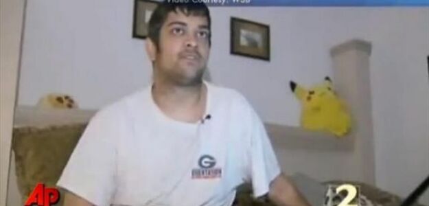 Uratował rodzinę zmieniając status na Facebooku