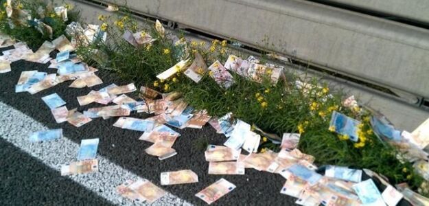 Autostrada zasypana pieniędzmi, powstał chaos