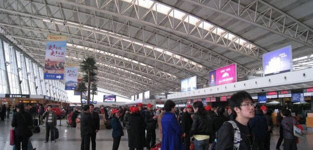 Przez rok żywił się w saloniku VIP-ów. Za darmo