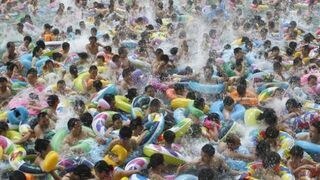 Tak się kąpią w Chinach.