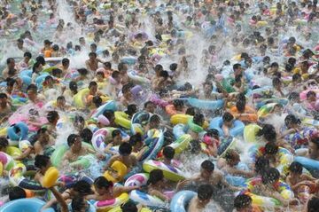 Tak się kąpią w Chinach.