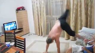 Najlepszy tancerz po wódce!