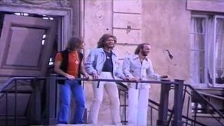 Teledysk bez muzyki: Bee Gees - Stayin' Alive