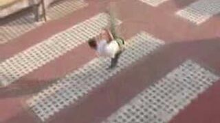 Piłka nożna + capoiera + parkour