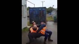 Kiedy w pracy doskwiera nuda