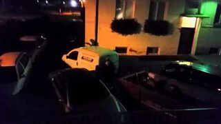 Firma kurierska Posłaniec podrzuca śmieci do prywatnego kontenera