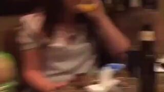 Kiedy twoja mama zdaje sobie sprawę, że to nie jest twój pierwszy raz