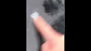 Sposób na zamarzniętą szybę - koniec z drapaczką