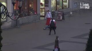 Zjadł obiad i uciekł z knajpy. Takiej reakcji kelnerów się nie spodziewał!