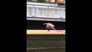 Twerking na rurze