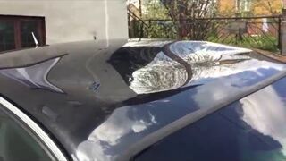 Jak wyprostować wgnieciony dach w samochodzie