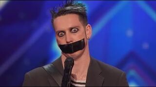 Dziwny Śmieszek w amerykańskim Mam Talent (NAPISY)