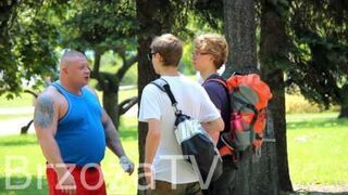 Chcesz dostać? Dlaczego bijesz mi brata! Feat. Warszawski Dresik