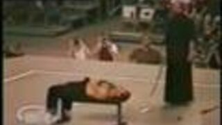 Krew na pokazie karate