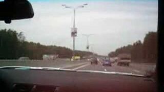 nielegalny wyścigi na autostradzie