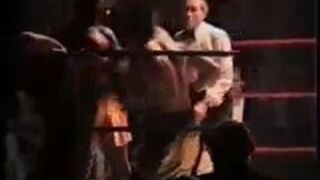 Mamusia wchodzi na ring...