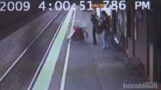 6-miesięczne dziecko pod kołami pociągu