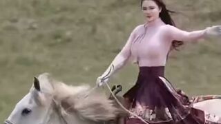 Mongołowie mają zamiłowanie do koni