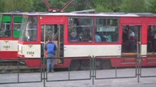 Tramwaj - Przeprowadzka menela