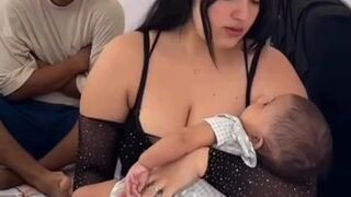 Kidy dzieci przerywają "sen" 🤣