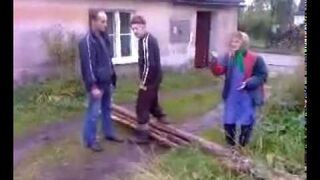 Kłótnia na wsi o polną drogę