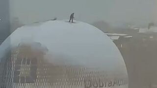 Kraków: odśnieżanie dla odważnych