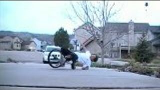 Na rowerku jednokołowym