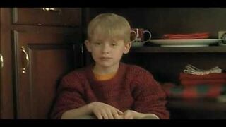 Kevin sam wśród zombie