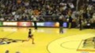 Wrzucił się do kosza