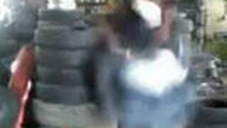 Mechanik wyleciał w powietrzę!