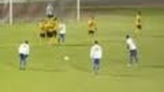 FAIL'S WORLD : 3 Players ,1 ball