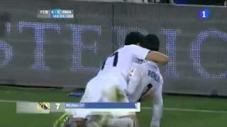 Shakira viendo el gol de Cristiano Ronaldo.