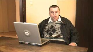 Kononowicz proponuje Tuskowi.