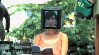 iPad Head Girl