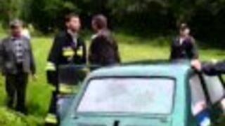 Maluch dzwon Coś ku*wa zrobił Łoddosz mi trawe !?