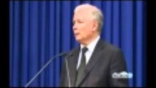Premier Kaczyński ogląda Straszny film