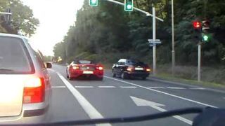 Jak sie rzucił fałwejem na niego