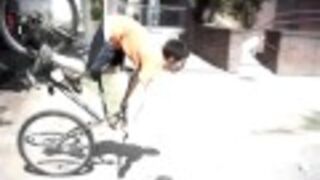 Faceplant na asfalcie