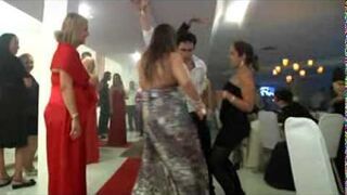 Dança Louca de Aarhon Pinheiro - Pitbull know you want me