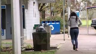 Zsikała się się w dżinsy