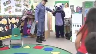 Wejście Pandy w przedszkolu