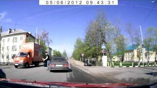 Przykozaczył. Wpadka na motocyklu w Rosji