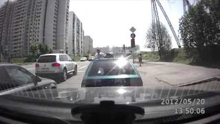 Rosja: Zabawa na drodze