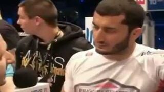 Mamed Khalidov i jego żarcik