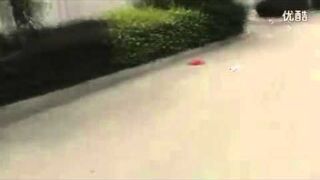 Chiny: Transprot betonowego słupa