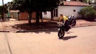 Testowanie nowego motocykla